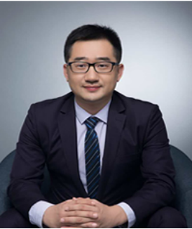 章律照片.png